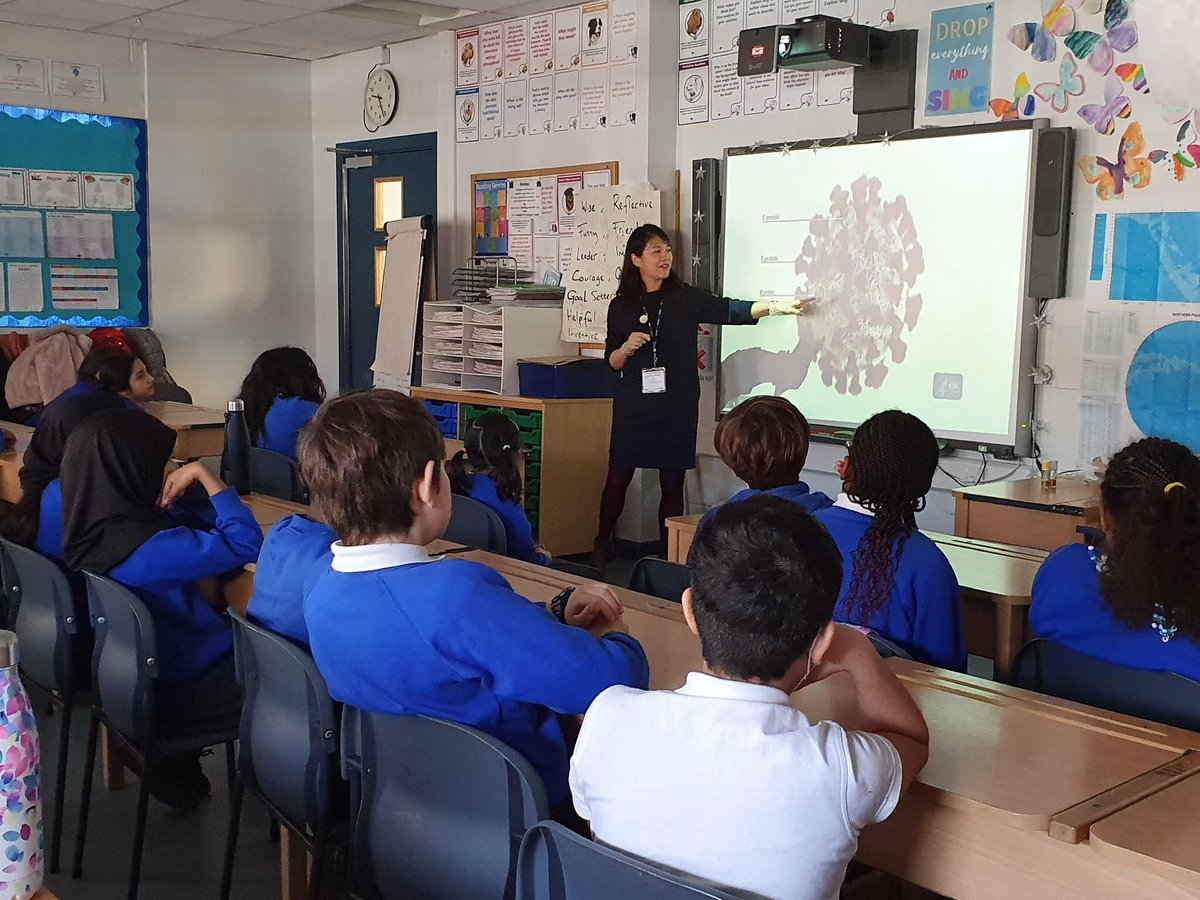 YanlanMao's tweet image. A very lively discussion about Genetic Modification with Year 5 @RiverleyPrimary during #BritishScienceWeek2021 #stem #WomenInSTEM #scicomm