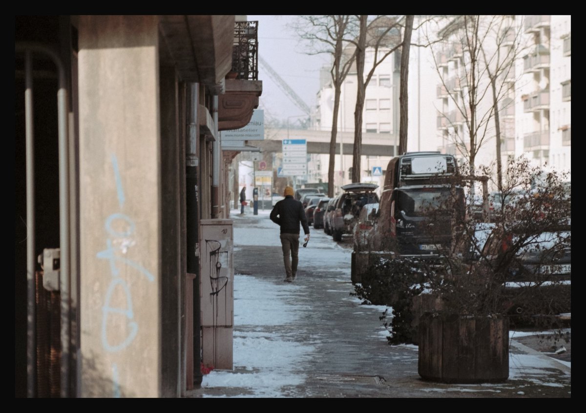 seven16photo's tweet photo. Canon EOS500
Kodak Gold 200
Mannheim, Germany
#kodak #kodakgold200 #colorfilm #film #analog #filmphotography #retrophotografie #写真 #撮影 #canon #eos500 #canoneos #street #streetphotography #フィルム #mannheim #fotografmannheim https://t.co/TwPNt2dRWa