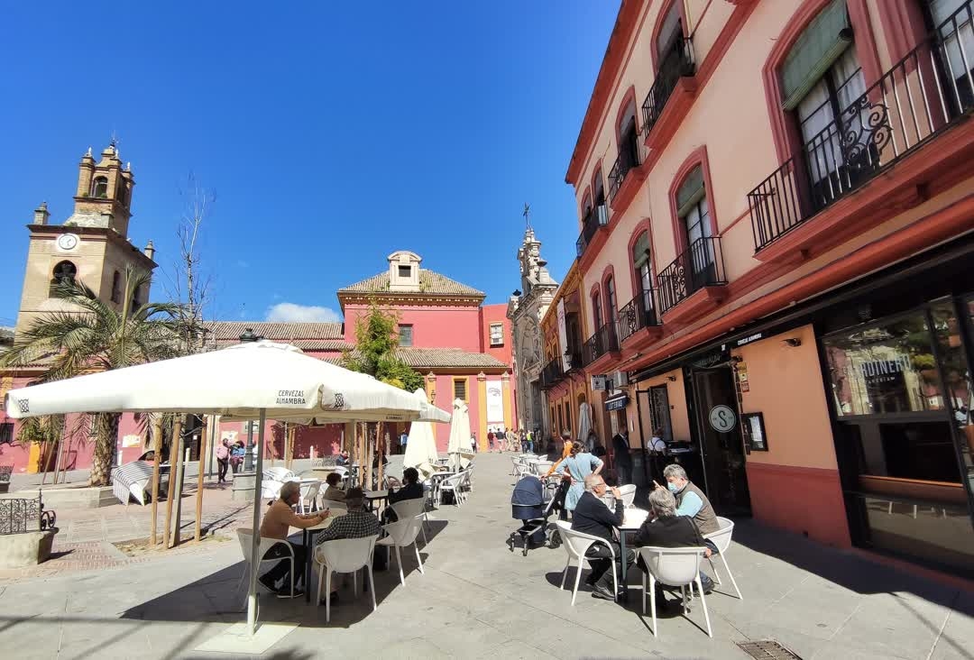 Uno de los mejores lugares donde disfrutar de la gastronomía ❤️

<a href="/LaVidaEnTapas/">La Vida</a> #Sevillahoy #TDSGastro #TdsActualidad #GastronomiaSevilla #food #Seville #tapas #slowfood #Gastro #Lugares #ElSardineroTapas #SameSameButDifferent