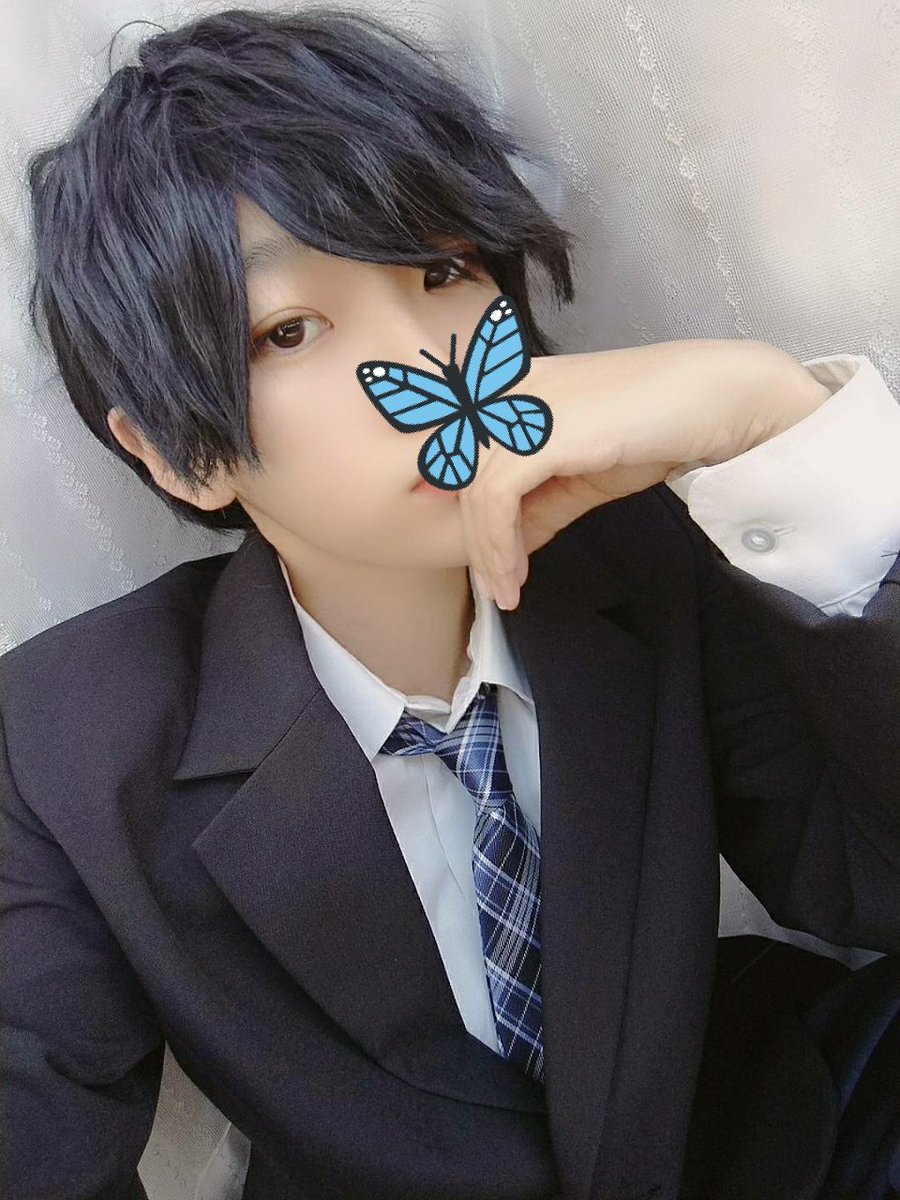 Neutral_00's tweet photo. そんな可愛い顔をするな。

仕事に行きたくなくなるだろ…

今日は早く帰る、、行ってきます。
#Neutral 
#男装女子 
#男装さんと繋がりたい 
#男装好きさんと繋がりたい 
#雰囲気嫌いじゃないよって人らぶりつ 
#少しでもいいなと思ったらRTorいいね https://t.co/aHnXdhqSWx