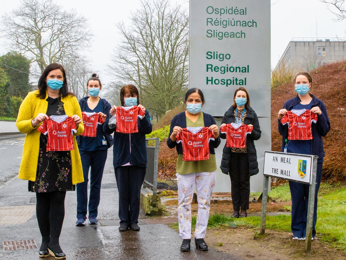 sligorovers's tweet image. Sligo Rovers today announce one of the most significant community projects in our history, with every baby born in Sligo University Hospital to receive a Rovers jersey on the day they enter the world

Over 1,000 Rovers jerseys will be donated to families. sligorovers.com/free-jersey-to…