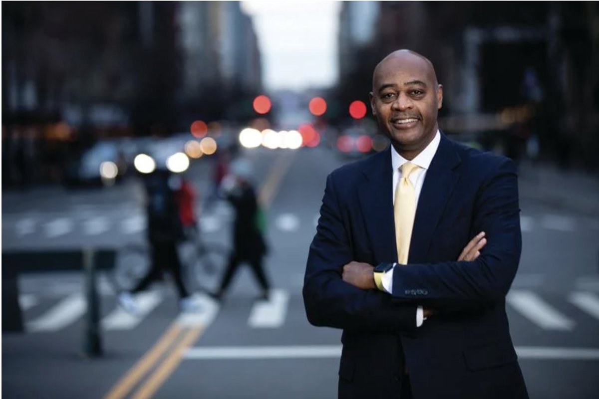 CrainsNewYork's tweet image. McGuire tops Democratic candidates running for mayor in Crain's poll. @brianpascus 
ow.ly/zgwp50DZaoE