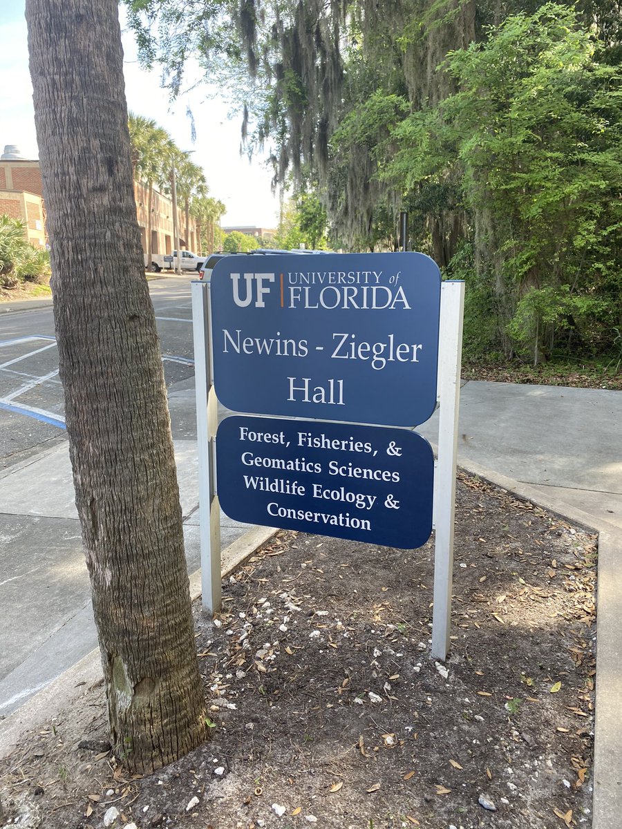 TayStein's tweet photo. Just to avoid confusion, we do not study the “environment” in Newins-Ziegler Hall. We just study every individual component of the environment. https://t.co/96vN7gROSC