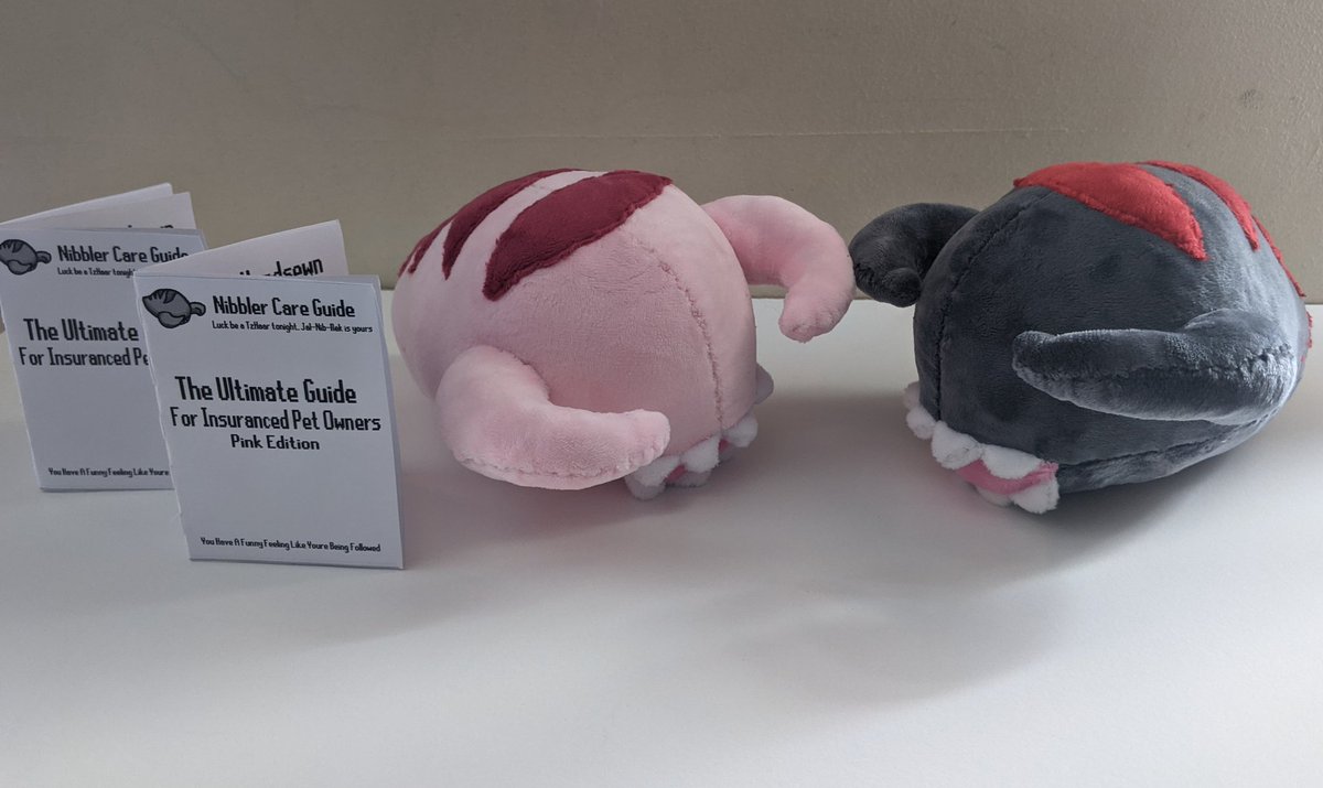 WitchcraftyYT's tweet image. ✨Nibbler Giveaway✨

🔥Two winners will be chosen!

✨TO ENTER:
✨Follow, RT and comment what colour you would like

🔥Ends on Sunday 21st March