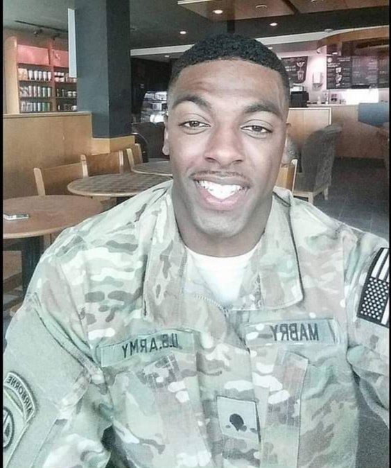 Army photos us scammers Military