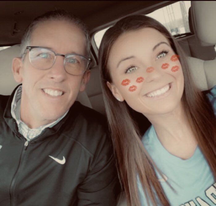 SteveBuck43's tweet photo. Happy Birthday @BUCK_it_up 
Have a great day!  So proud of you!
Love you bunches!
❤️🎂🎉🎈🎉🎂❤️ https://t.co/pj0Oj8sRxm