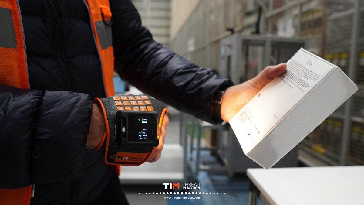 threadinmotion's tweet photo. 🦾 Our revolutionary #SmartGlove Glogi exceeded 30.000.000.000 scans last week! 

#IIoT #IoT #ThreadInMotion #HiTech #WearableTechnology #SmartWearables https://t.co/zKpJW2uxN3
