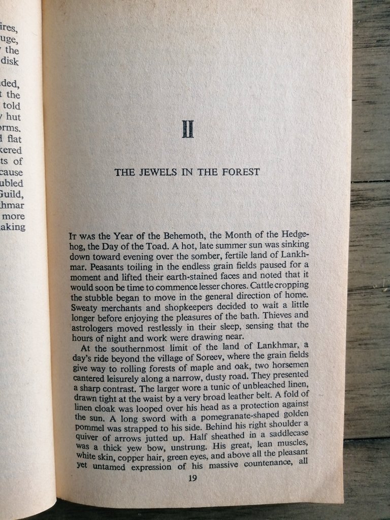 70. "The Jewels in the Forest" by Fritz Leiber from SWORDS AGAINST DEATH.Available online here: https://www.baen.com/Chapters/ERBAEN0088/ERBAEN0088___2.htm