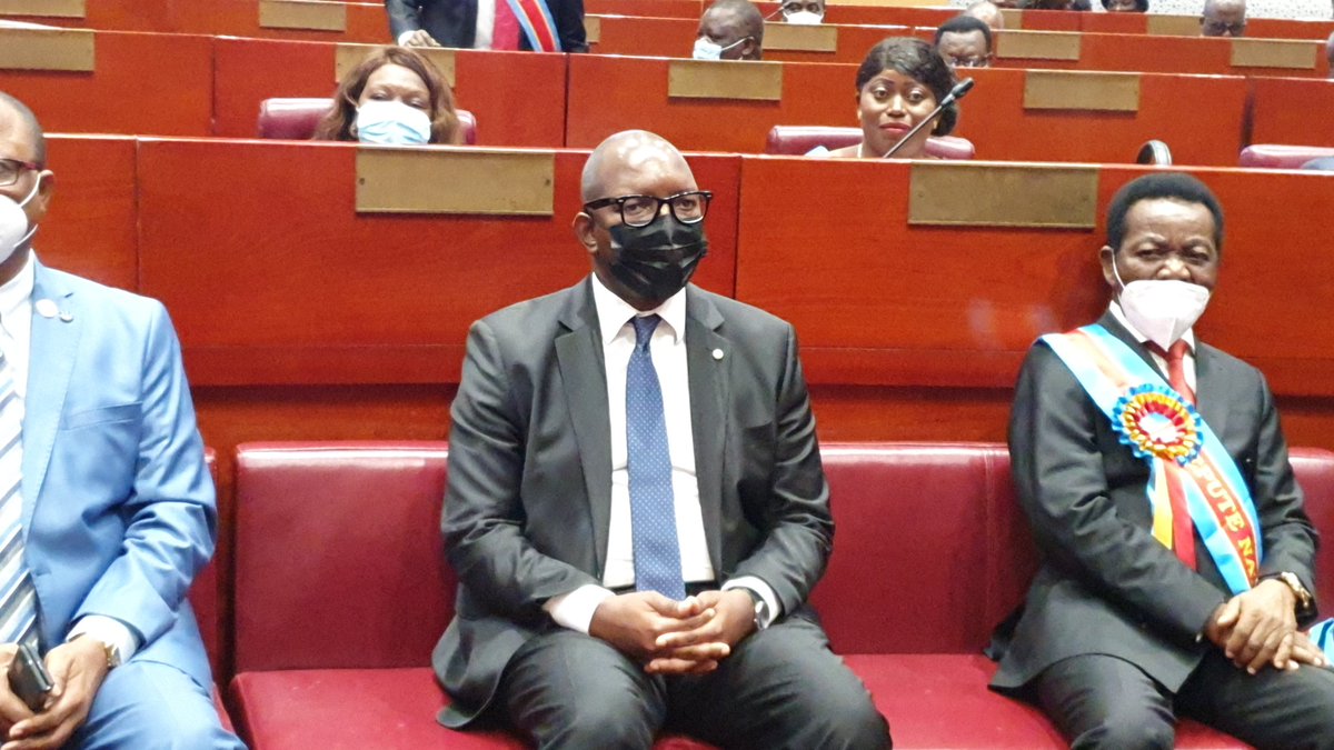 Barick Buema (@barickbuema) on Twitter photo "Nous rappelons au Premier ministre l'urgence de la constitution de la nouvelle équipe gouvernementale afin de se mettre rapidement au travail", dit Bahati #Lukwebo à l'ouverture de la session de mars au <a href="/senatrdc/">Sénat RDC🇨🇩</a>, en présence de 67 de 109 sénateurs que compte le #Sénat.
#RDC "Nous rappelons au Premier ministre l'urgence de la constitution de la nouvelle équipe gouvernementale afin de se mettre rapidement au travail", dit Bahati #Lukwebo à l'ouverture de la session de mars au <a href="/senatrdc/">Sénat RDC🇨🇩</a>, en présence de 67 de 109 sénateurs que compte le #Sénat.
#RDC
