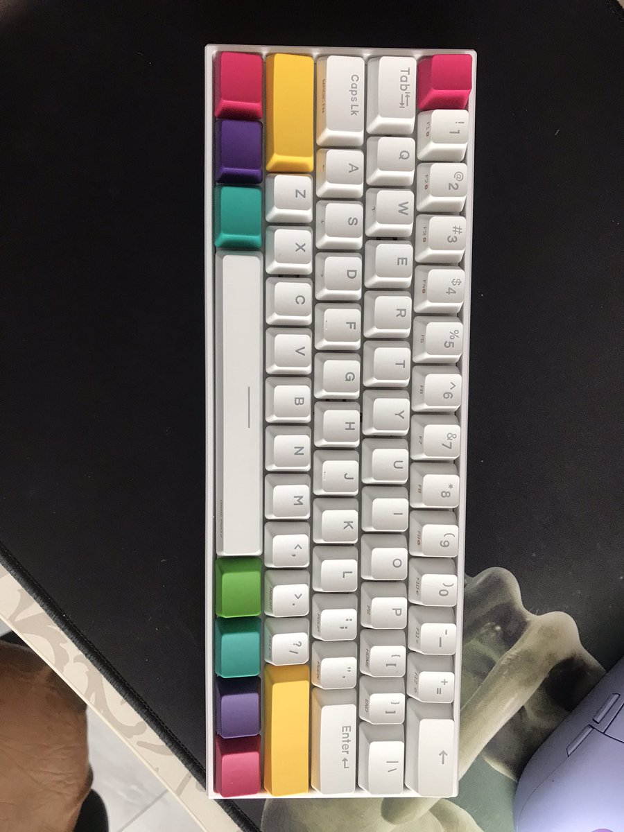 LMonfn's tweet photo. New device 
Mouse:(Logitech G305 purple)🐁
Keyboard:(Anne pro 2 white)🔡
🆙change🆙:❌i3 9100f❌➡️                            ➡️✅🆕i5 9600kf🆕✅➡️? https://t.co/pIoNZWL5rd