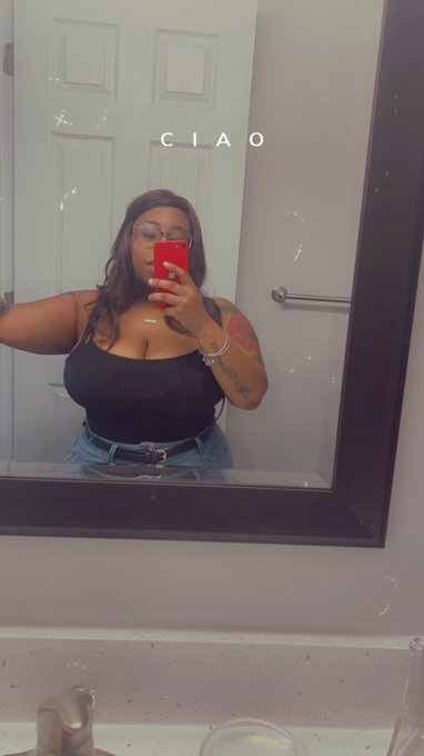 Getting closer to my summer body 😌 Grand rising all 🤣 https://t.co/vKZAZh0yCB