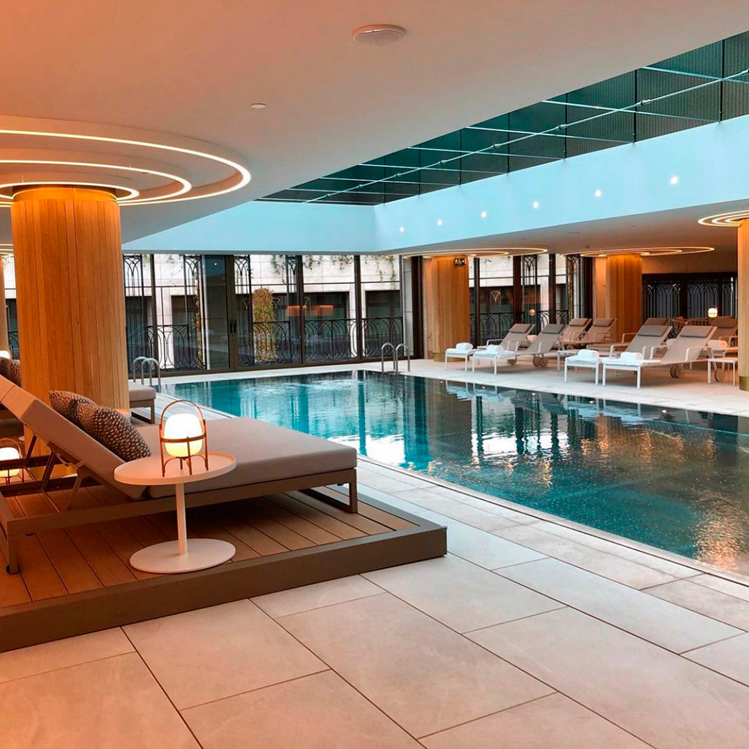 BookStyle1's tweet photo. El nuevo y lujoso @FSHotelMadrid está ubicado en el innovador Centro Canalejas, que une una serie de 7 edificios históricos, todos ellos impecablemente restaurados y rediseñados.

#FourSeasonsMadrid #FSMadrid #hotels #Madrid #luxury #architecture #enjoylife #bookstylesuggestions https://t.co/YE6d0znU1x