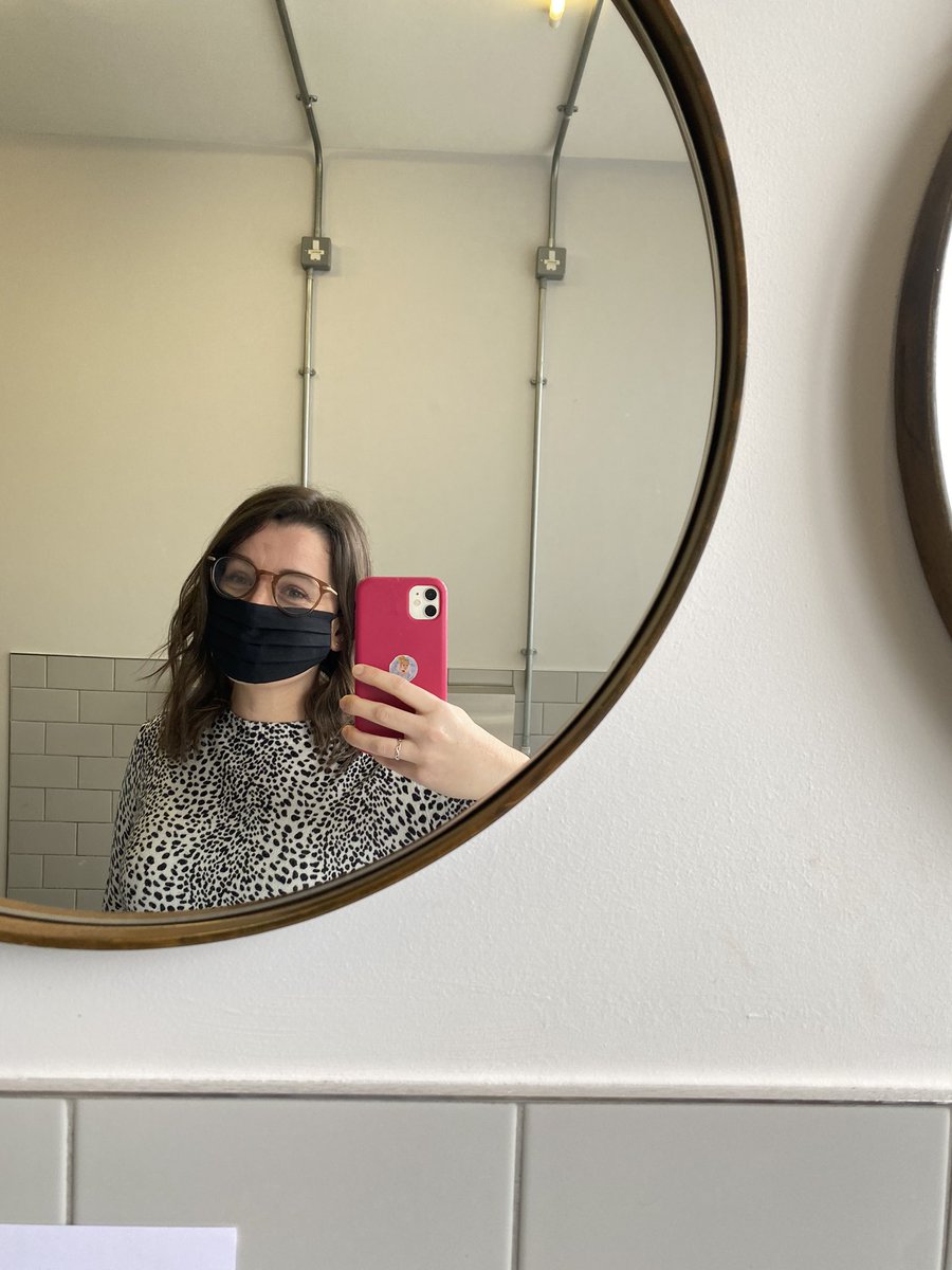 Claire Barnes ✨ tweet media