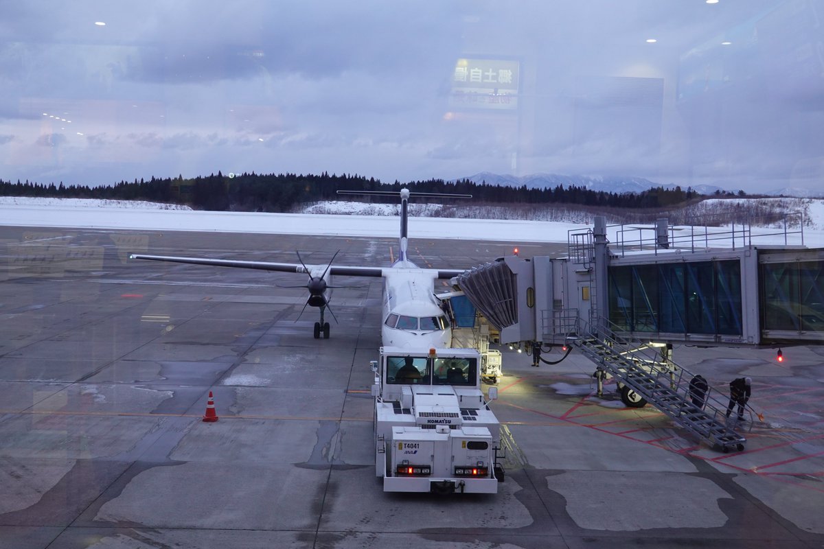 Pano7000 秋田空港 21 1 17 秋田空港にて ガラガラなanaでセントレアへ帰宅しました 秋田 の40も引退してしまいました 次に秋田に行く時は男鹿半島への観光になりそうです