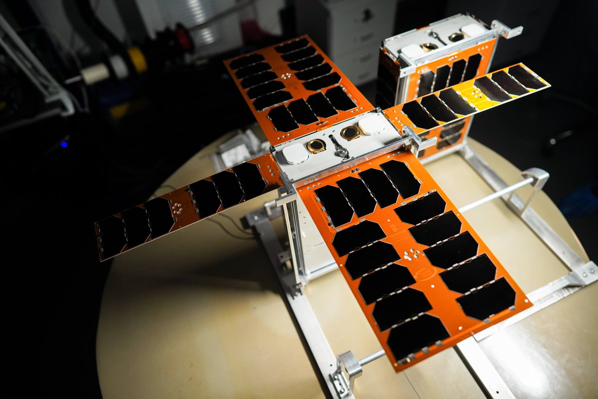 aerospacecap's tweet photo. .@TechnionLive designed 3х6U Adelis-SAMSON CubeSat’s that will be launched on the #Soyuz-2 rocket &amp; deployed from the @isis_space QuadPacks CubeSat deployers. #ISILAUNCH https://t.co/qkgnEtKgBf