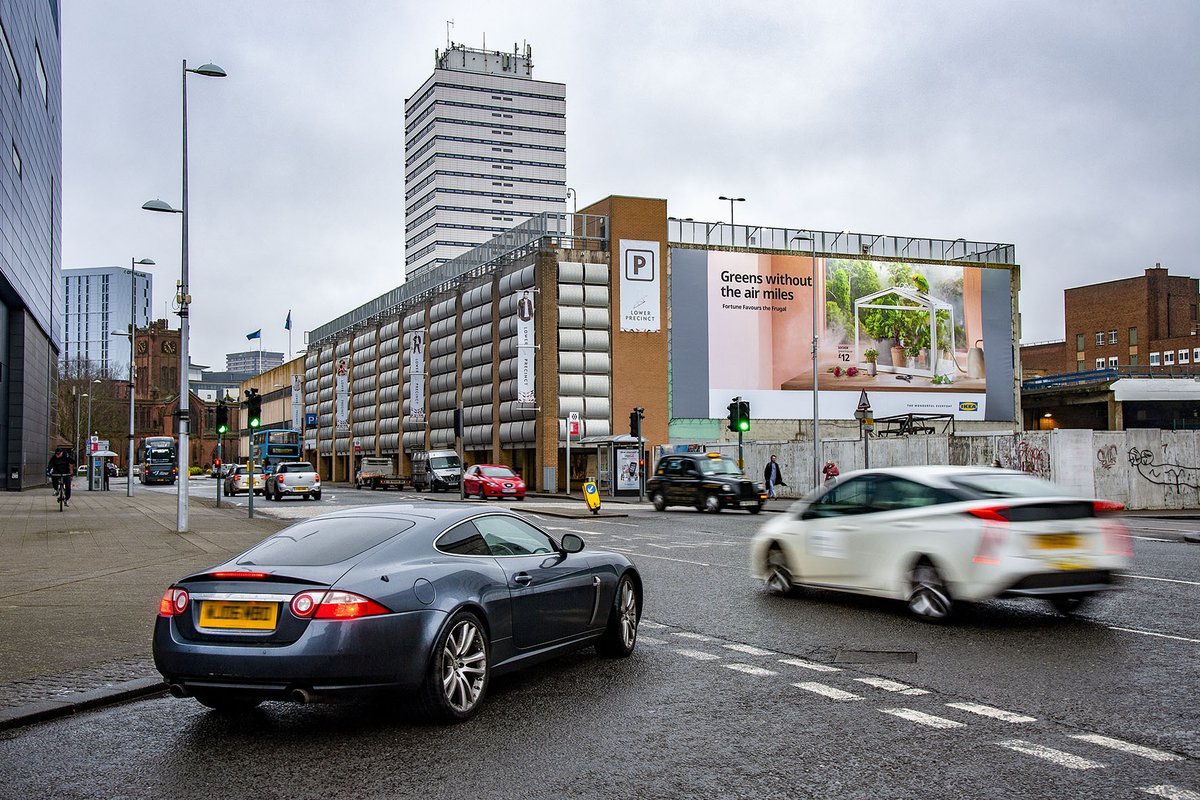 blowUP media UK tweet media