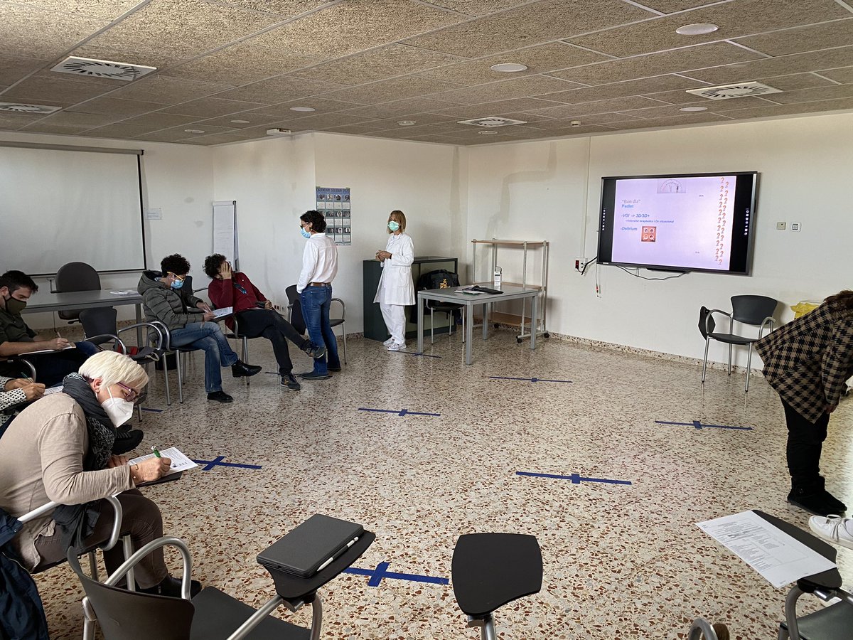 UrgenciesStaCaterinaHospital (@urgenciesh) on Twitter photo Aprenent a cuidar als nostres pacients grans <a href="/ias/">Elias</a> amb la Dra <a href="/RoblesPerea/">Laura Robles Perea</a> Aprendiendo a cuidar a nuestros pacientes mayores con la Dra <a href="/RoblesPerea/">Laura Robles Perea</a> <a href="/geriurg/">geriurg</a> <a href="/HospiFigueres/">Fundació Salut Empordà</a> Aprenent a cuidar als nostres pacients grans <a href="/ias/">Elias</a> amb la Dra <a href="/RoblesPerea/">Laura Robles Perea</a> Aprendiendo a cuidar a nuestros pacientes mayores con la Dra <a href="/RoblesPerea/">Laura Robles Perea</a> <a href="/geriurg/">geriurg</a> <a href="/HospiFigueres/">Fundació Salut Empordà</a>