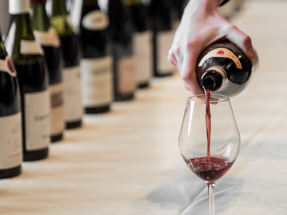 Vin & Société tweet media