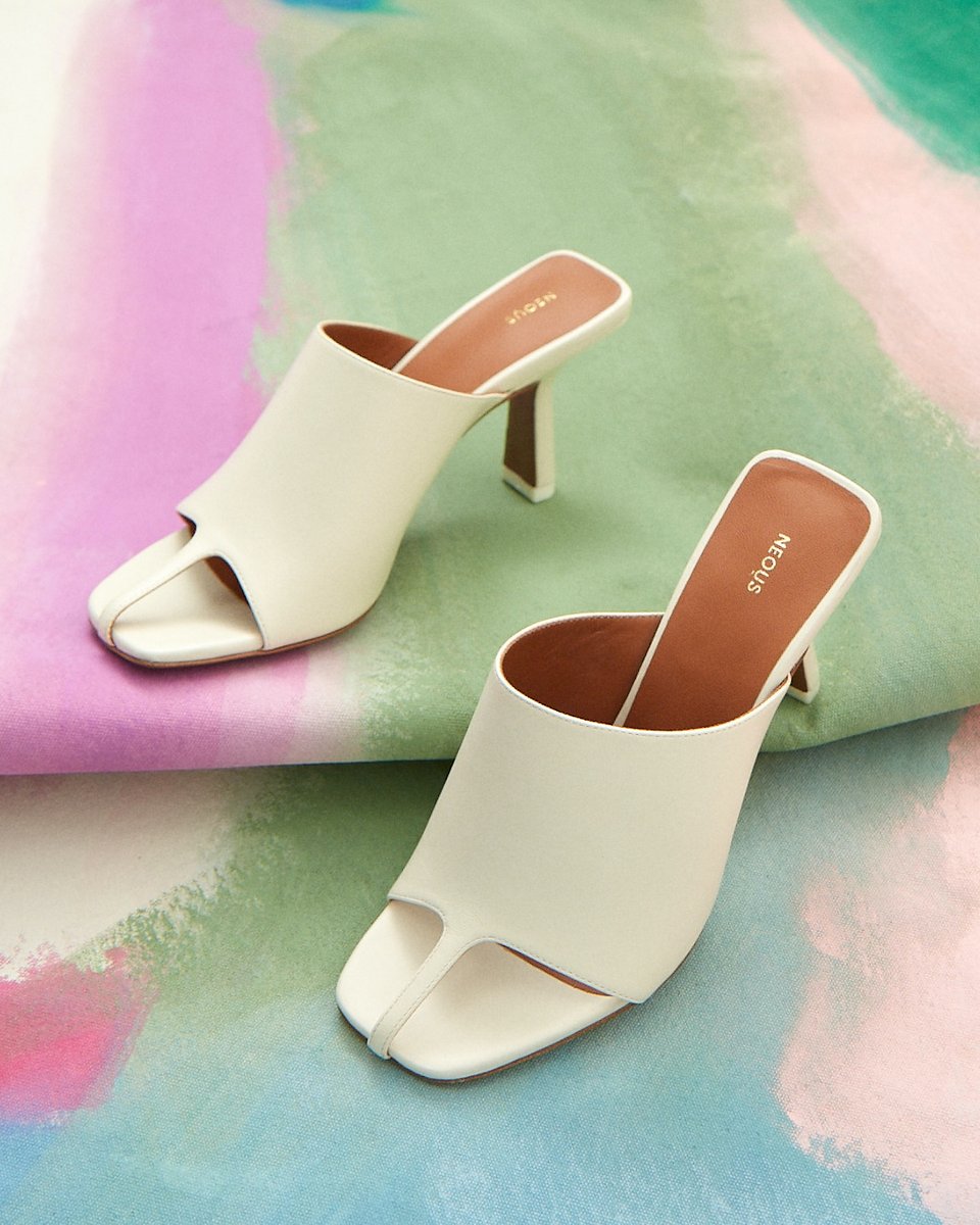 MATCHESFASHION's tweet photo. Simplicity is key at #Neous – shop its minimalist shoes here: https://t.co/YClneCAsSG.. https://t.co/y30WfPHATl