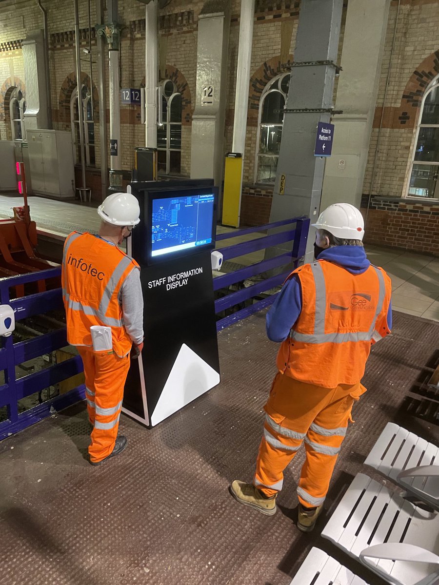 Busy couple of nights for our team, installing new CIS at Manchester Piccadilly station, with our friends at Infotec passenger information systems.