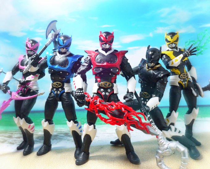 Twoucan ネジレンジャー の注目ツイート モデル Twoucan ネジレンジャー の注目ツイート モデル