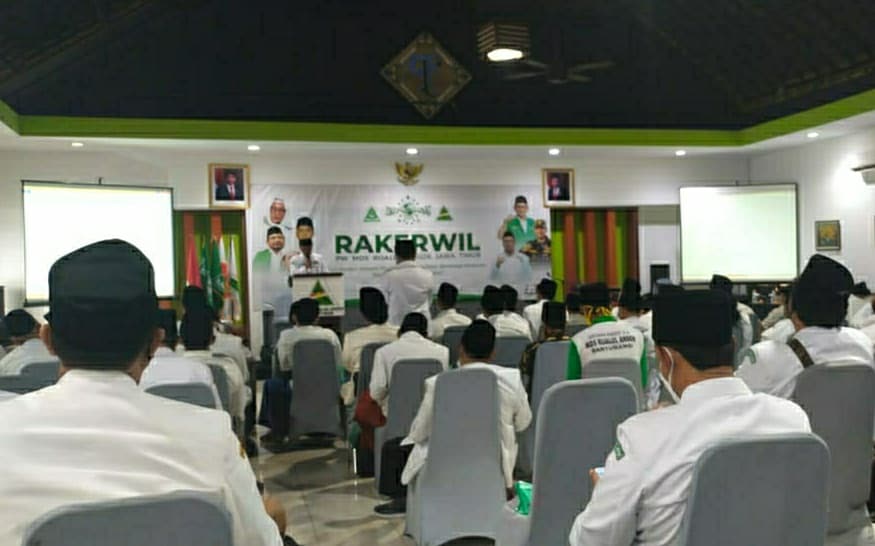 AnsorPacitan's tweet photo. Rapat Kerja Wilayah Majelis Dzikir dan Sholawat Rijalul Ansor Jawa Timur dilaksanakan di Hotel Grand Whiz Trawas Mojokerto. Dari PC GP Ansor Pacitan diwakili oleh sahabat Malikul Ruhil Adzim.
#mdsra
#ansorjatim
#banserjatim
#rijalulansor
#nupacitan
#ansorbanserpacitan https://t.co/FfLC3EFnCN