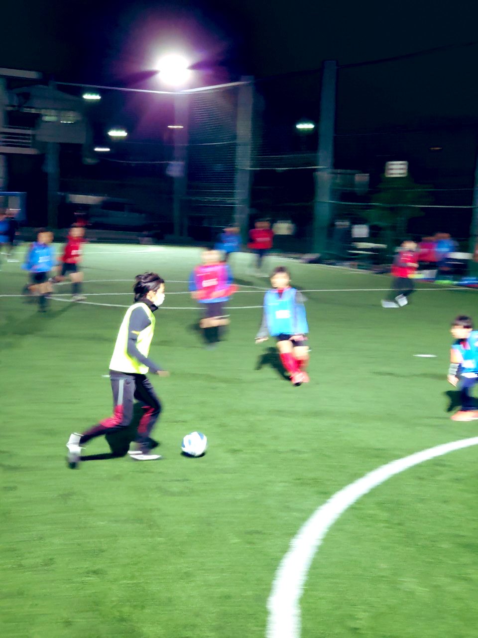 中村憲剛 今日は年度月曜クラスラストトレーニングへ Kengoacademy 止めて蹴る サッカー脳 体の向き 立ち位置 前を向く 頭と目の早さ 見るものを増やす 技術 こだわる サッカースクール 中学サッカー T Co Y0xfiwrbh4 Twitter