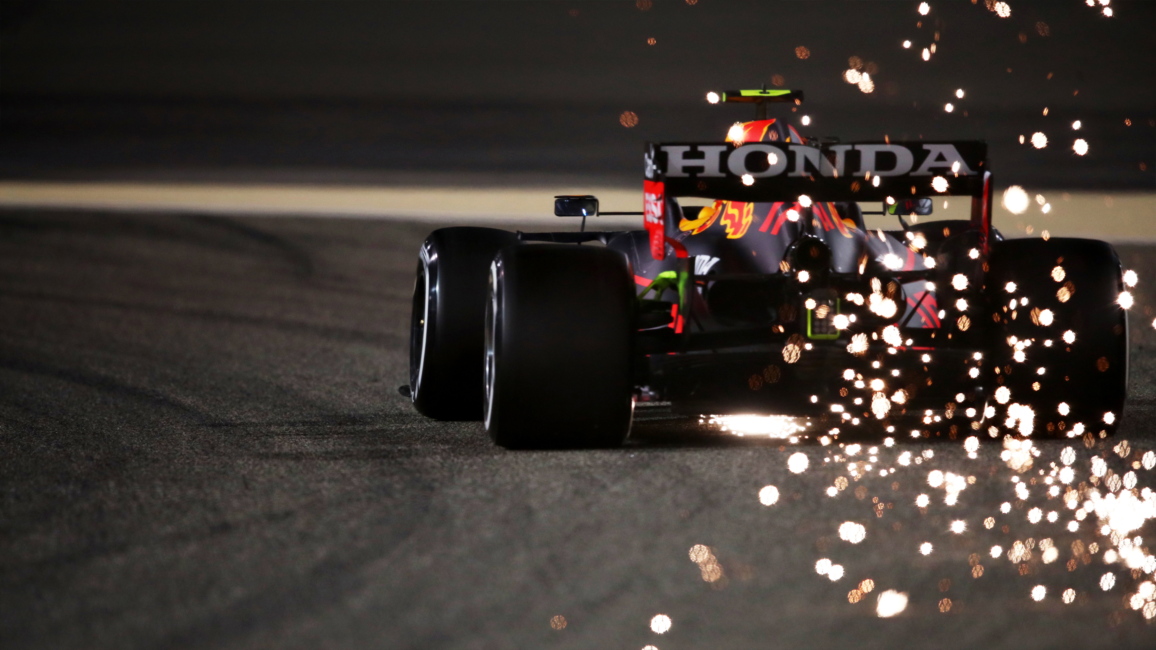 Oracle Red Bull Racing Rb16b Kicking Up Some 4k Sparks T Co Iteuaepvao Twitter