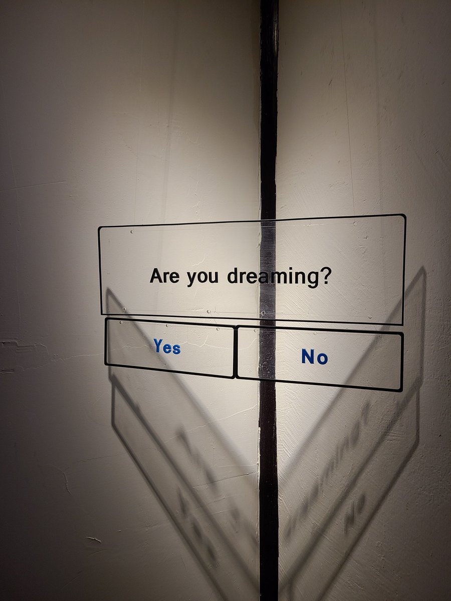 clydeLUZ tweet media