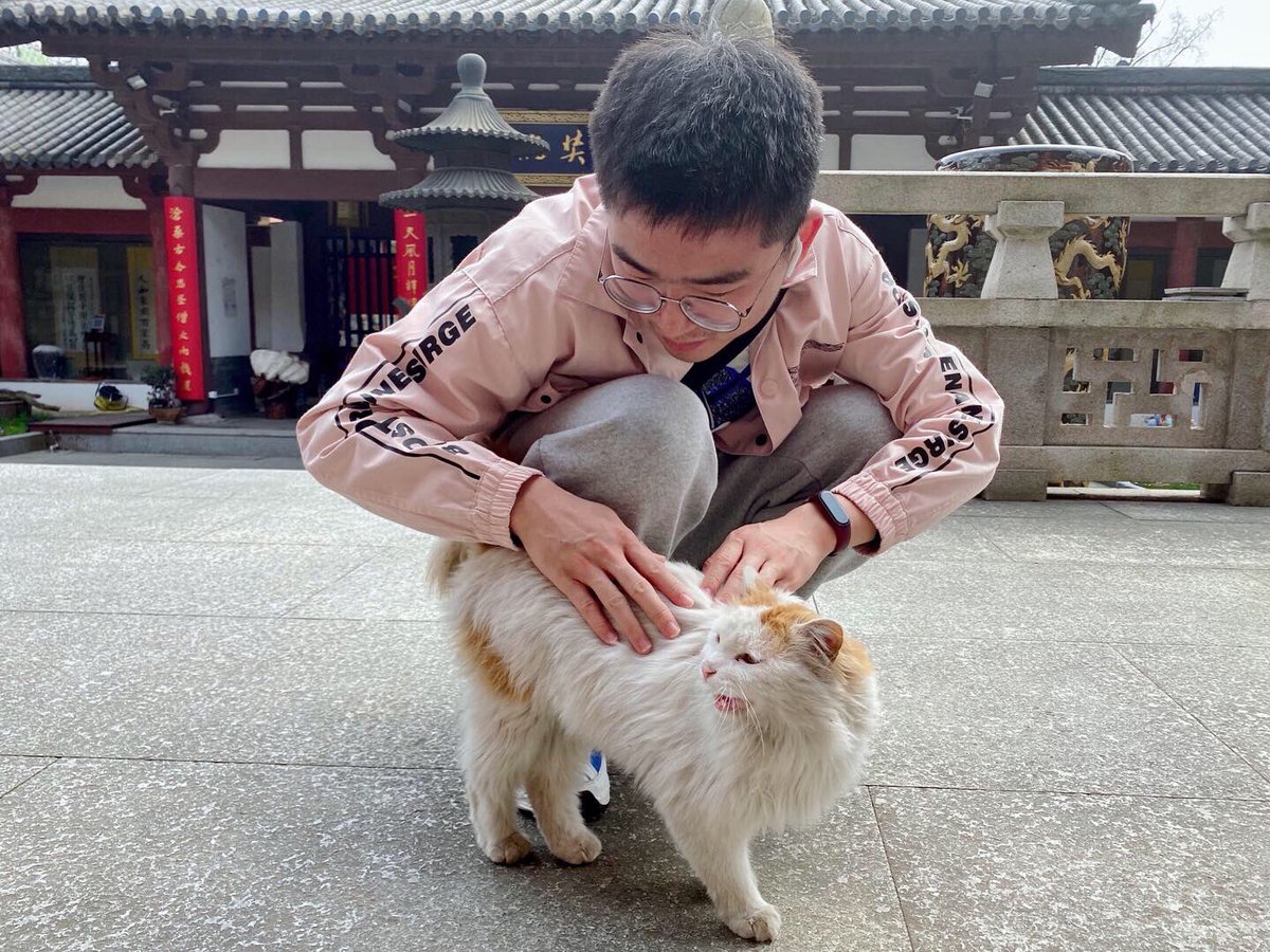 cheneyfuchong's tweet photo. My privilege☺️ https://t.co/d50ZbwK2Yb