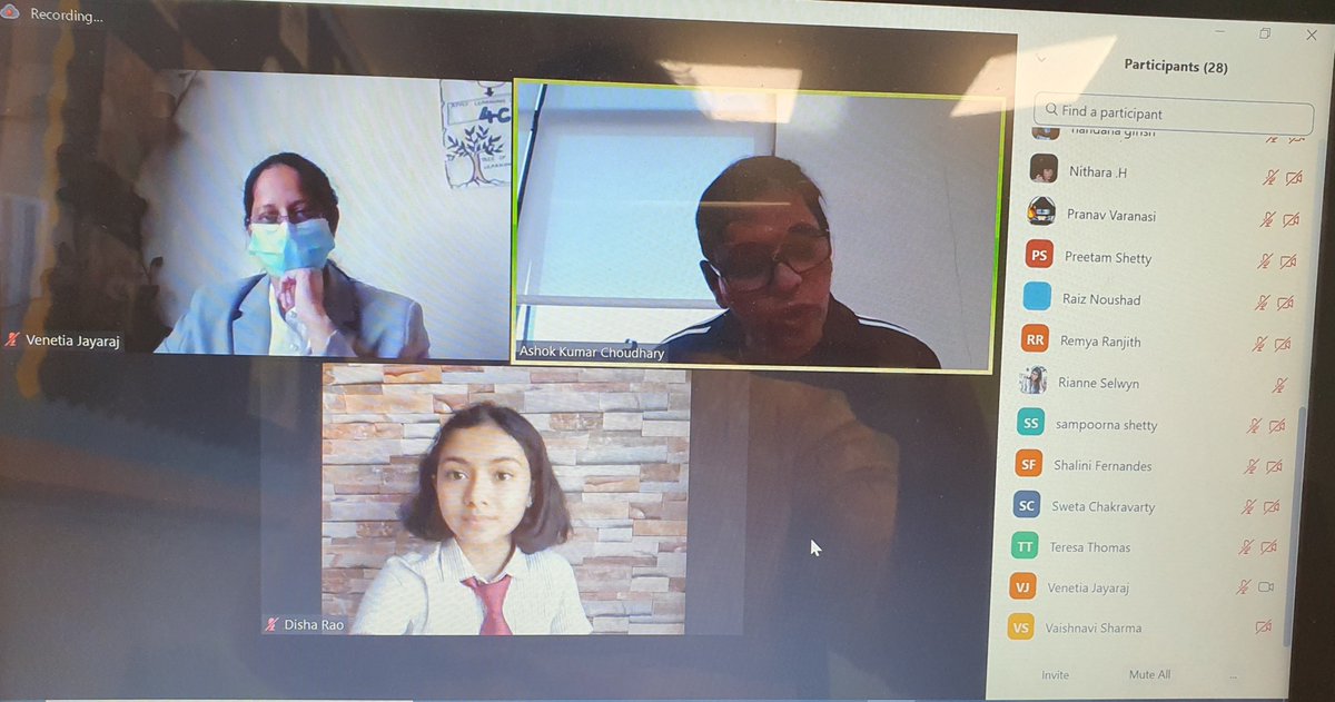 nmscareerguide's tweet image. Our middle school leaders-in-the- making blowing us away with their campaign videos, elevator pitch and facing the interview panel like professionals!! #panelinterview #soproud @gemsnms_alkhail @nmsmiddleschool @Fatima_Martin @JayarajVenetia