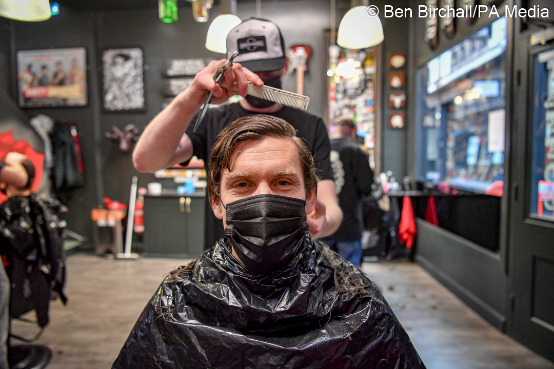 BenBirchallUK's tweet photo. David Saunders has his first haircut since Summer 2020 at @SWYDTATTOO in Cardiff, Wales as salons open back up to the public and #lockdown restrictions are eased

#Wales #lockdown2021 #Hairdresser #barberlife #cardiff https://t.co/qYnfQUzv3A