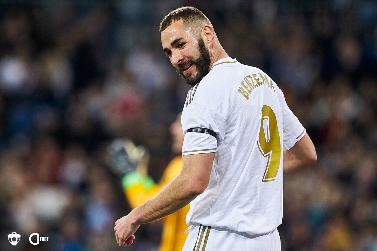 Karim Benzema : « Ma porte est ouverte et si le président veut me renouveler, je suis là. C’est le meilleur club du monde. »

(conf. de presse)