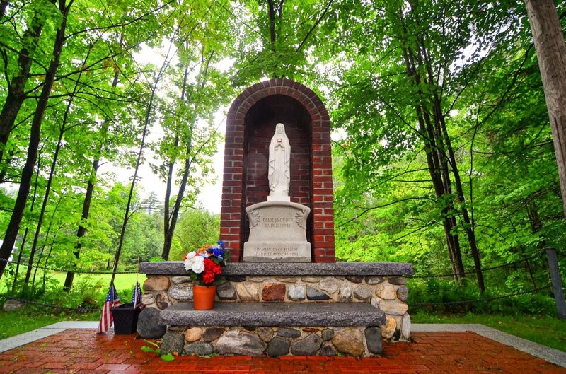 Located in Bethlehem, NH near The Maplewood Golf Club, The Our Lady of the Fairways Shrine has been officially recognized by the New Hampshire Registry of Historic Places.

Full Story > nhgolfassociation.org/Shrine-to-the-…