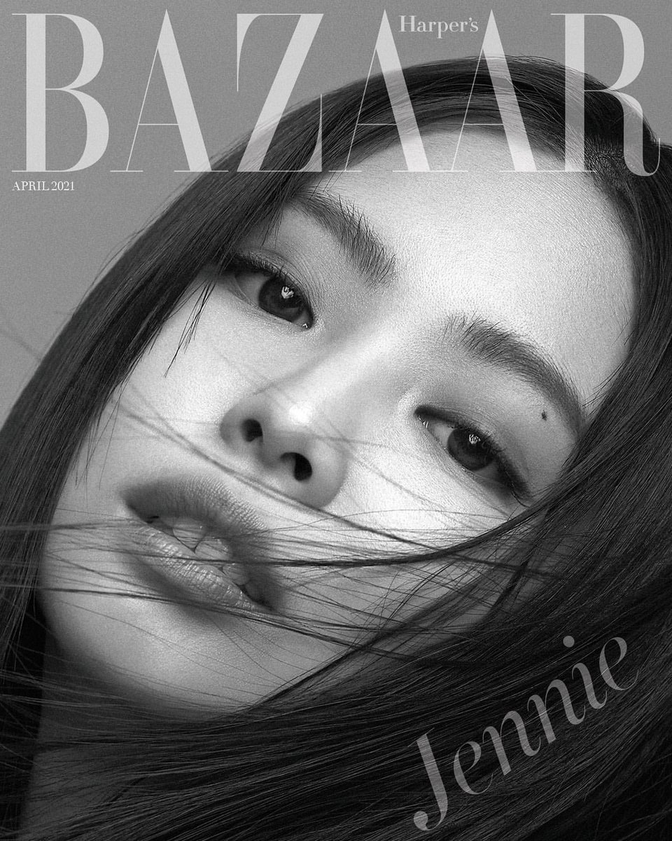 PopBase's tweet photo. BLACKPINK’s Jennie is breathtaking on the April cover of Harper’s Bazaar. https://t.co/oVGpA21pmv