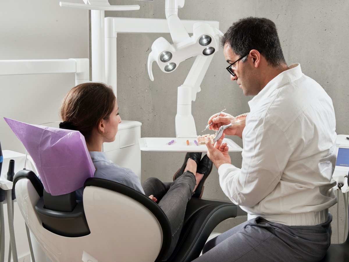 dillonrossgroup's tweet photo. The dental industry is competitive. With new practices opening every day, how will your dental practice stand out? In our complete guide to digital marketing for dentists, you'll find our tips on how to market your dentist practice in 2021. https://t.co/kKYX0NzBFJ