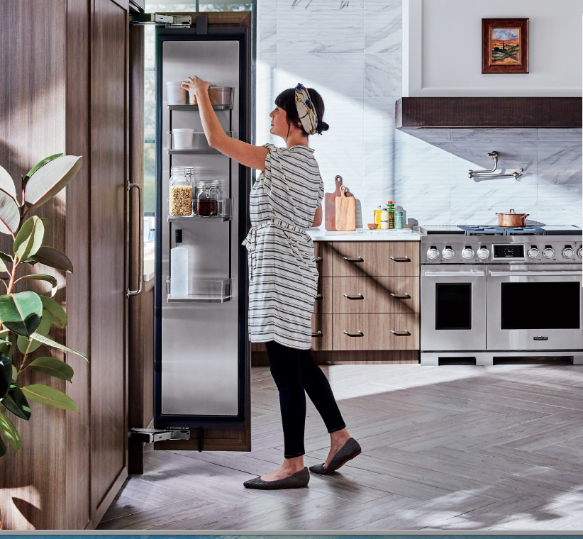 GuyGunterHome's tweet photo. Set it and continue prep with the Smart range from Signature Kitchen Suite.
#guygunterhome #lifewelllived #itstartsathome #cookingscience #kitchentech #foodtech #signaturekitchensuite #truetofood #sousvide https://t.co/AoUemDOhcT