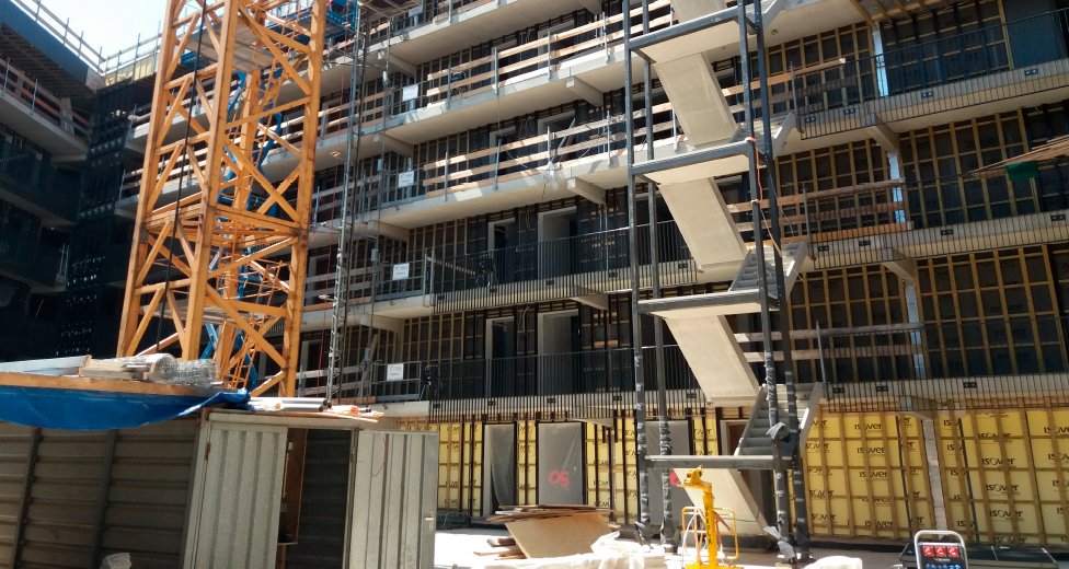 Wij stemmen onze leveringen af op het werkproces van de klant. Alle producten voorzien wij van barcodes, waardoor just-in-time leveren geen probleem is.
hubs.li/H0GLzCl0

#trappen #prefabbeton #prefabbouwen #beton #justintime #logistiek
