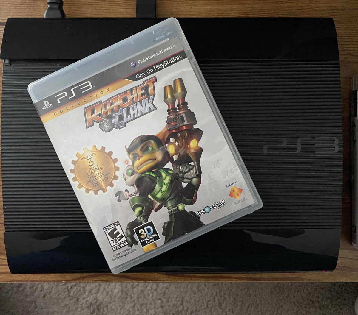 HunchoCheese10's tweet photo. No stream tonight. Need to pickup another HDMI to get the old PS3 to stream.

But will be live Wednesday 7-9 EST starting the R&amp;C original trilogy. An absolute classic 🔥

Can’t wait - see you guys there 👍 https://t.co/o16gbiFGBZ