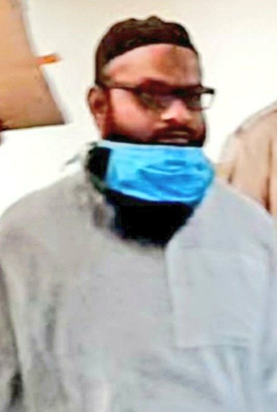 MrsGandhi's tweet image. Batla house terrorist Ariz Khan for whom Sonia Gandhi had shed bucketful of tears after he killed supercop Mohan chand Sharma has been awarded the death penalty by the court of law today.