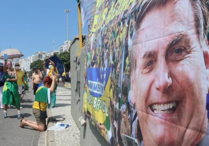 Justiceiro367's tweet photo. É muita vergonha alheia 🤣🤣 https://t.co/cB3GhOiAFt