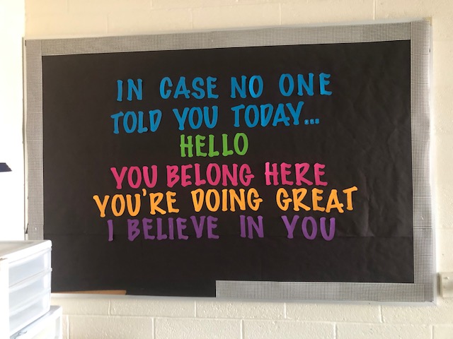#Algebra students in #Michigan want to see examples in real time. #virtuallearning #DonorsChoose #Apple #okiolabs #okiocam
Check out my classroom on <a href="/DonorsChoose/">DonorsChoose</a>! I'd love your help to bring my project to life:  donorschoo.se/e/JS5W4lN8Deb