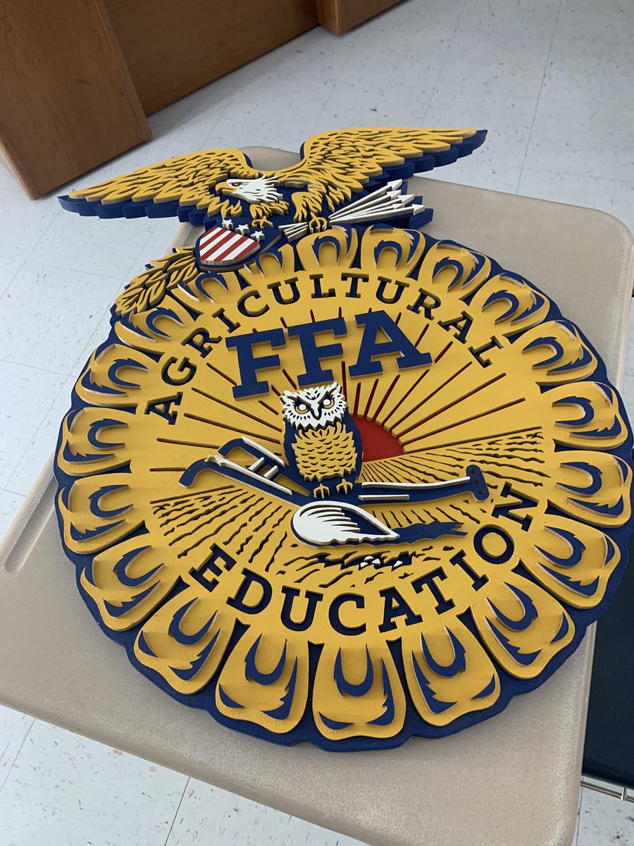 So proud of former student, Ryan Jeffery, for his talent in making this emblem w/ a scroll saw for our classroom #aged #mhjh <a href="/MH_FFA/">Mtn Home FFA</a>