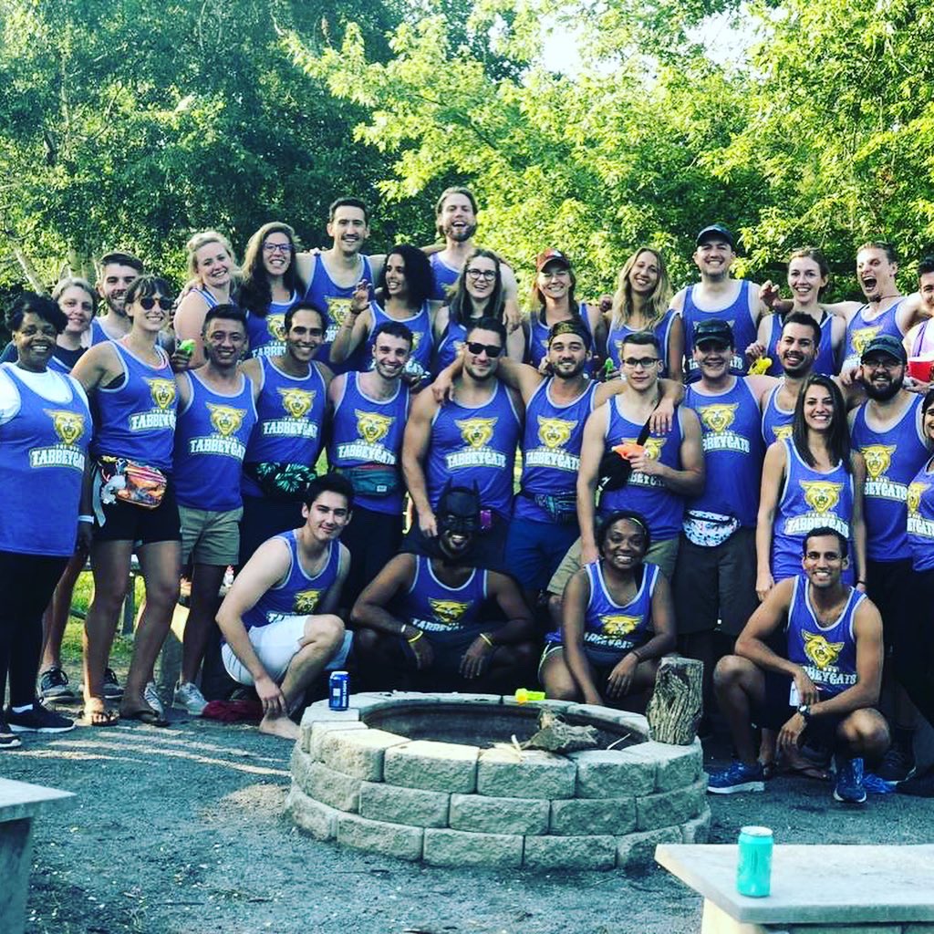 ReceivingEM's tweet photo. Good luck to everyone today and this week with the NRMP Match! We can’t wait to find out who our next class of residents is going to be and welcome you to the DRH Family!
#ReceivingEM #DRHTabbeyCats #EmergencyMedicine #emresidents #EMRA #Residency #DRHEM #Detroit https://t.co/VNxfZgXjdR