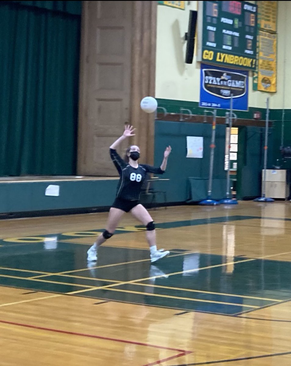 LB Varsity VB tweet media