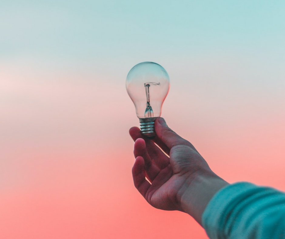 BlamSocial's tweet photo. In these uncertain times, customers want to see that brands care beyond large donations or empty platitudes. Genuine and authentic social media posts that align with your customers' values will sustain positive engagement and confidence in your brand. 🤝 https://t.co/e4w9Q7wZsf