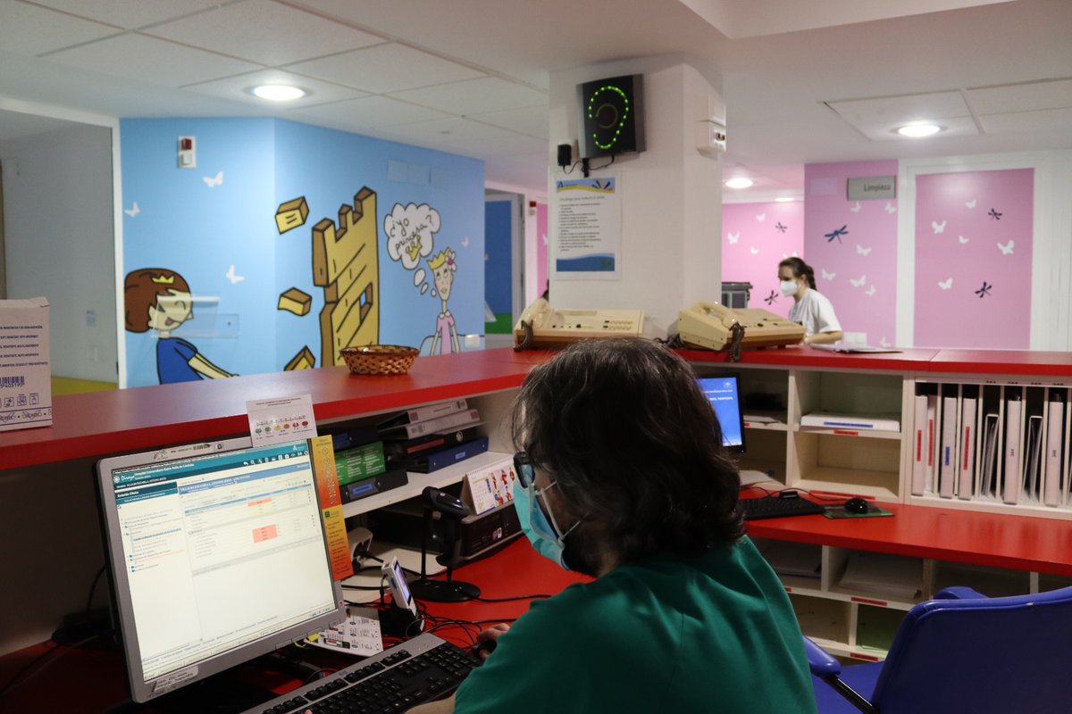 Hospital Universitario Reina Sofía tweet media