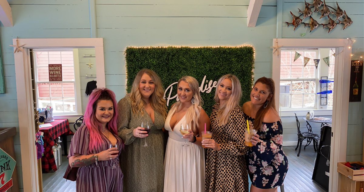 wardsd4206's tweet photo. #countdowntocleveland... bridal brunch yesterday!!! https://t.co/gvaYZJyeYa