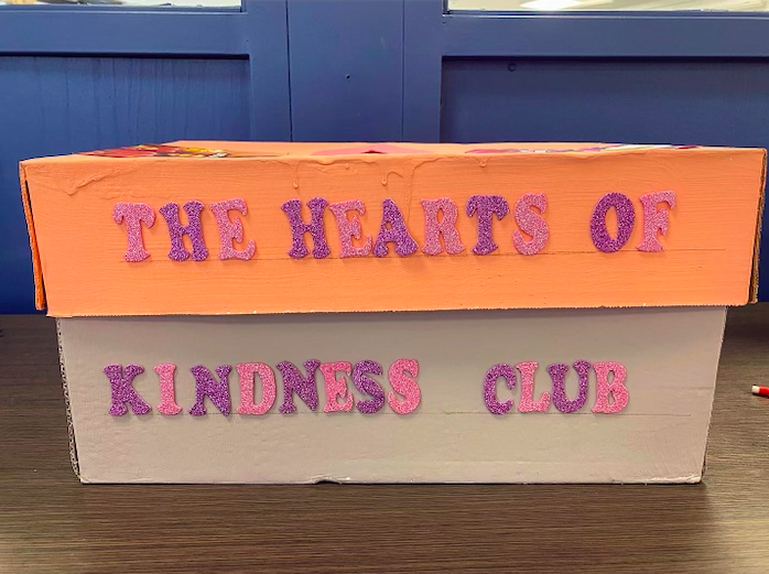 WinstonPrepLI's tweet photo. Our High School students created the Hearts of Kindness Club to encourage and recognize acts of kindness throughout our community.
#winstonprep #wpsli #creativity #heartsofkindness #kindnessmatters #bekind #studentlife #socialgroup https://t.co/4Z0dtVita5