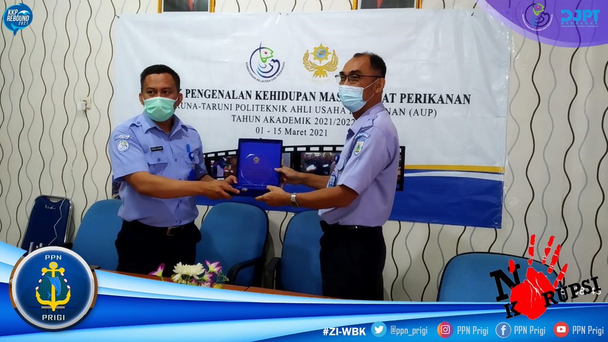 Seminar Hasil Praktik Taruna-Taruni Politeknik Ahli Usaha Perikanan dalam rangka evaluasi kegiatan Praktik Pengenalan Kehidupan Masyarakat Perikanan yang dihadiri oleh Kepala PPN Prigi didampingi dengan Subko.Kesyahbandaran dan Operasional Pelabuhan.

#ZIWBK #KKPRebound
<a href="/djpt_kkp/">Direktorat Jenderal Perikanan Tangkap</a>